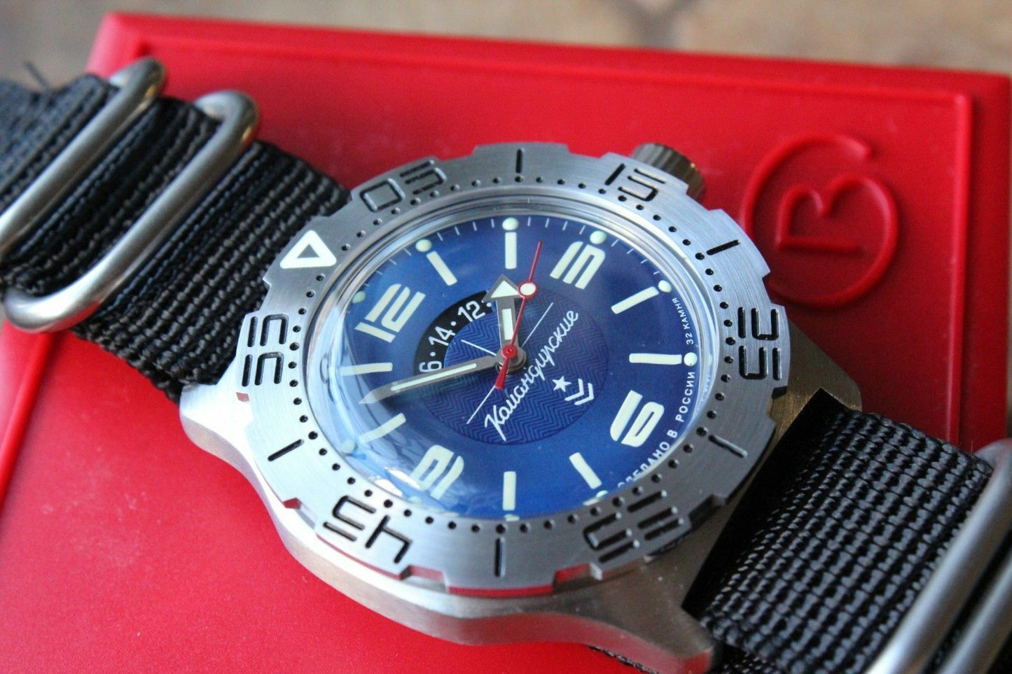 Vostock Komandirsky Mechanical Automatic Wrist Watch K-35 350669