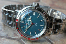 Load image into Gallery viewer, Russian Mechanical Automatic Wrist Watch VOSTOK AMPHIBIAN DIVER 420059
