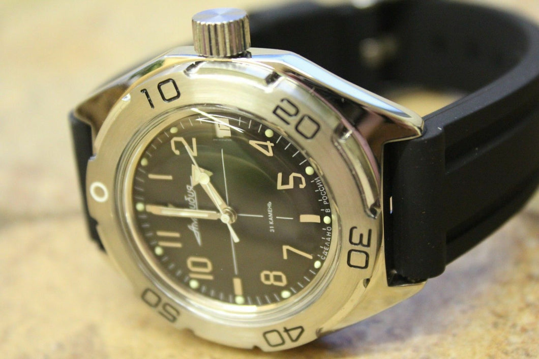 Russian Mechanical Automatic Wrist Watch VOSTOK AMPHIBIAN DIVER 670921