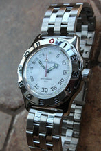 Load image into Gallery viewer, Russian Mechanical Automatic Wrist Watch VOSTOK AMPHIBIAN DIVER 100825
