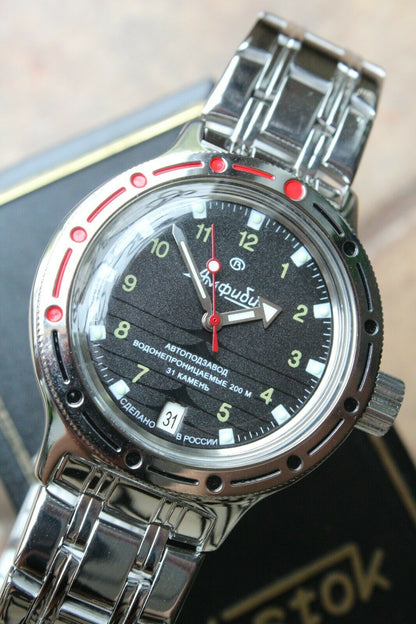 Vostok Amphibian Mechanical Automatic Wrist Watch Diver 420270