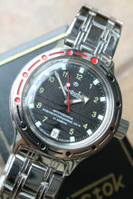 Load image into Gallery viewer, Vostok Amphibian 420270 Russian Mechanical Automatic Wrist Watch Diver
