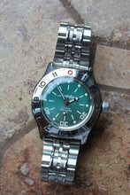 Load image into Gallery viewer, Russian Mechanical Automatic Wrist Watch VOSTOK AMPHIBIAN DIVER 100821

