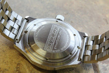 Load image into Gallery viewer, Russian Mechanical Automatic Wrist Watch VOSTOK AMPHIBIAN DIVER 100475
