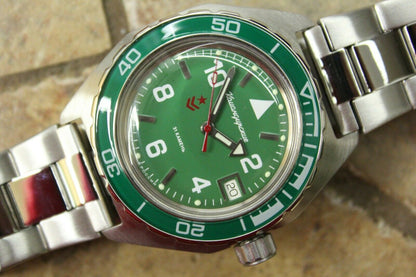 Vostok Komandirskie Military Mechanical Automatic Russian wrist watch 650858