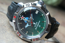 Load image into Gallery viewer, Vostok Komandirskie Mechanical Military Russian wrist watch VDV Airborne 811021
