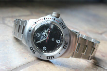 Load image into Gallery viewer, Vostok Amphibian Russian diver wrist watch 060634
