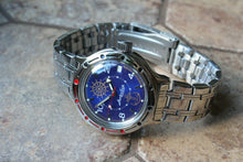 Load image into Gallery viewer, Russian Mechanical Automatic Wrist Watch VOSTOK AMPHIBIAN DIVER 420374
