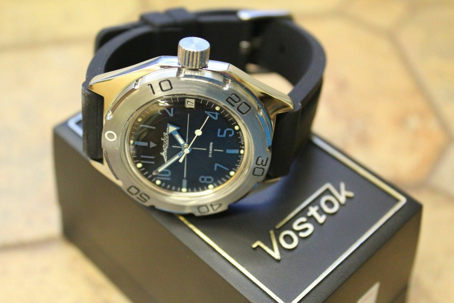 Russian Mechanical Automatic Wrist Watch VOSTOK AMPHIBIAN DIVER 670921