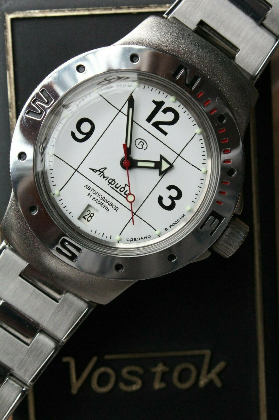 Vostok Amphibian Mechanical Automatic Russian diver wrist watch 060487