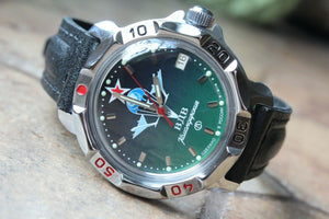 Vostok Komandirskie Mechanical Military Russian wrist watch VDV Airborne 811021