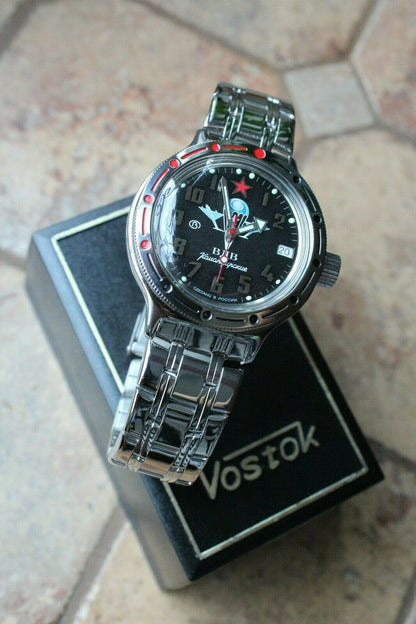Vostok Amphibian Mechanical Automatic Wrist Watch Diver 420288