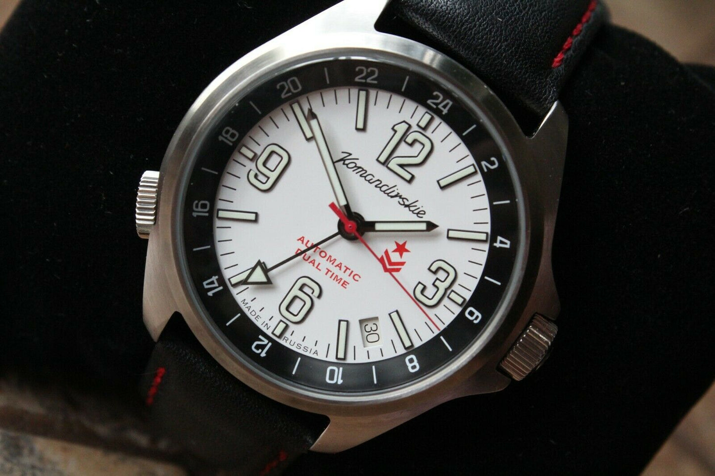 Vostok Komandirsky Russian men's K-34 Military wrist watch NEW 470767