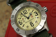 Load image into Gallery viewer, Russian Mechanical Automatic Wrist Watch VOSTOK Komandirsky K-35 350749
