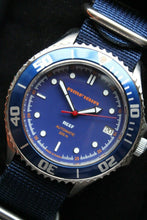 Load image into Gallery viewer, Vostok Amphibian Reef Mechanical Automatic Russian wrist watch Rare 080502
