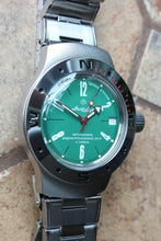 Load image into Gallery viewer, Vostok Amphibian Auto Russian diver wrist watch 060282
