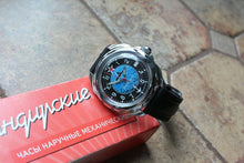 Load image into Gallery viewer, Vostok Komandirsky Russian Military Wrist Watch Submarine # 211163 NEW
