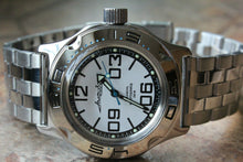 Load image into Gallery viewer, Russian Mechanical Automatic Wrist Watch VOSTOK AMPHIBIAN DIVER 100816
