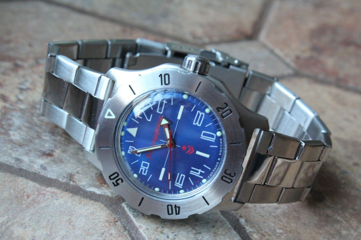 Russian Mechanical Automatic Wrist Watch VOSTOK Komandirsky K-35 350642