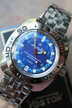 Load image into Gallery viewer, Russian Mechanical Automatic Wrist Watch VOSTOK AMPHIBIAN DIVER 710440
