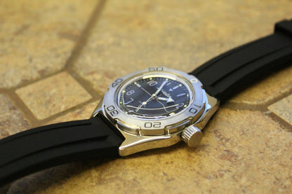 Russian Mechanical Automatic Wrist Watch VOSTOK AMPHIBIAN DIVER 670921