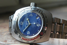 Load image into Gallery viewer, Russian Mechanical Automatic Wrist Watch VOSTOK AMPHIBIAN DIVER 090346
