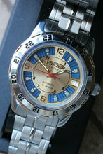 Load image into Gallery viewer, Vostok Russian 291097 Mechanical Automatic Wrist Watch Partner Classic
