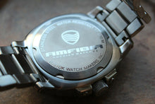 Load image into Gallery viewer, Vostok Amphibian Red Sea Russian wrist watch 040690
