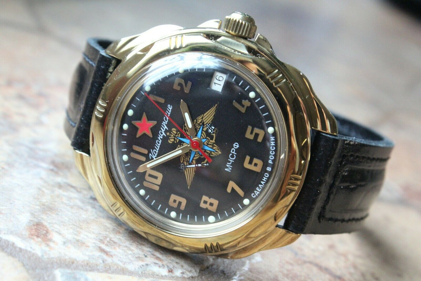Vostok Komandirsky Russian Military Wrist Watch # 219639 NEW