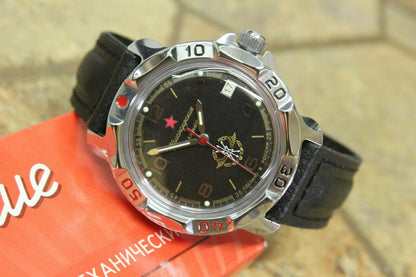 Vostok Komandirskie Mechanical Military Russian wrist watch Red Star 811296