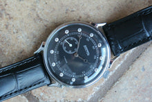 Load image into Gallery viewer, Vostok Women&#39;s Russian wrist watch 581589
