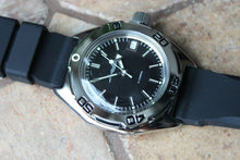 Load image into Gallery viewer, Russian Mechanical Automatic Wrist Watch VOSTOK AMPHIBIAN DIVER 670922
