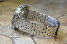 Load image into Gallery viewer, Russian Mechanical Automatic Wrist Watch VOSTOK AMPHIBIAN DIVER 710615
