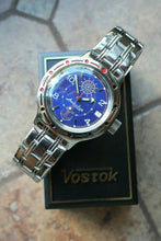 Load image into Gallery viewer, Russian Mechanical Automatic Wrist Watch VOSTOK AMPHIBIAN DIVER 420374
