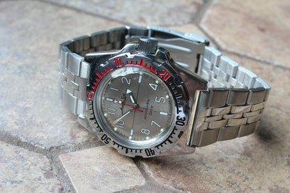 Russian Mechanical Automatic Wrist Watch VOSTOK AMPHIBIAN DIVER 110649