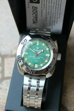 Load image into Gallery viewer, Russian Mechanical Automatic Wrist Watch VOSTOK AMPHIBIAN DIVER 710439
