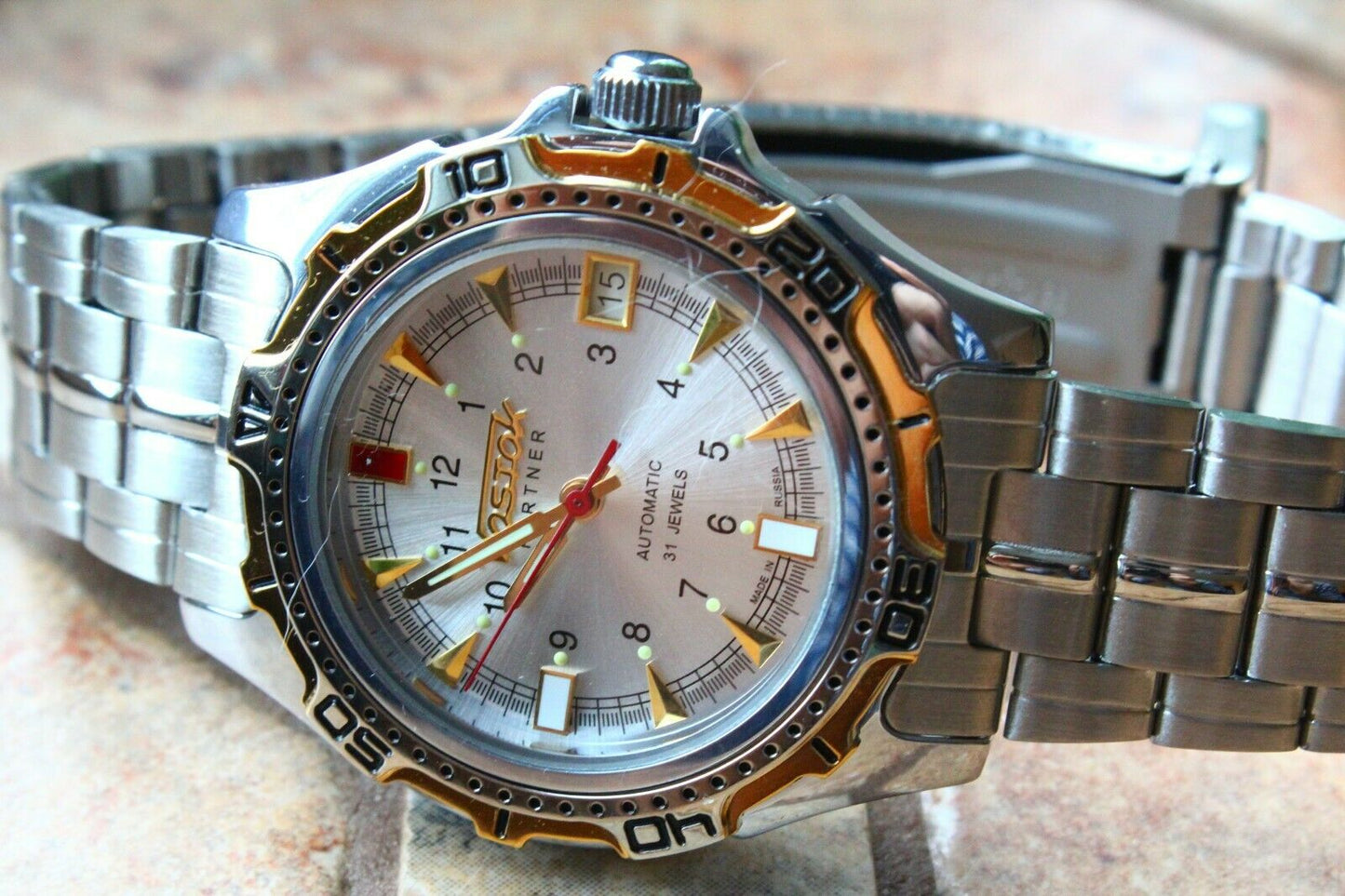 Russian Mechanical Automatic Wrist Watch Vostok Partner 301103