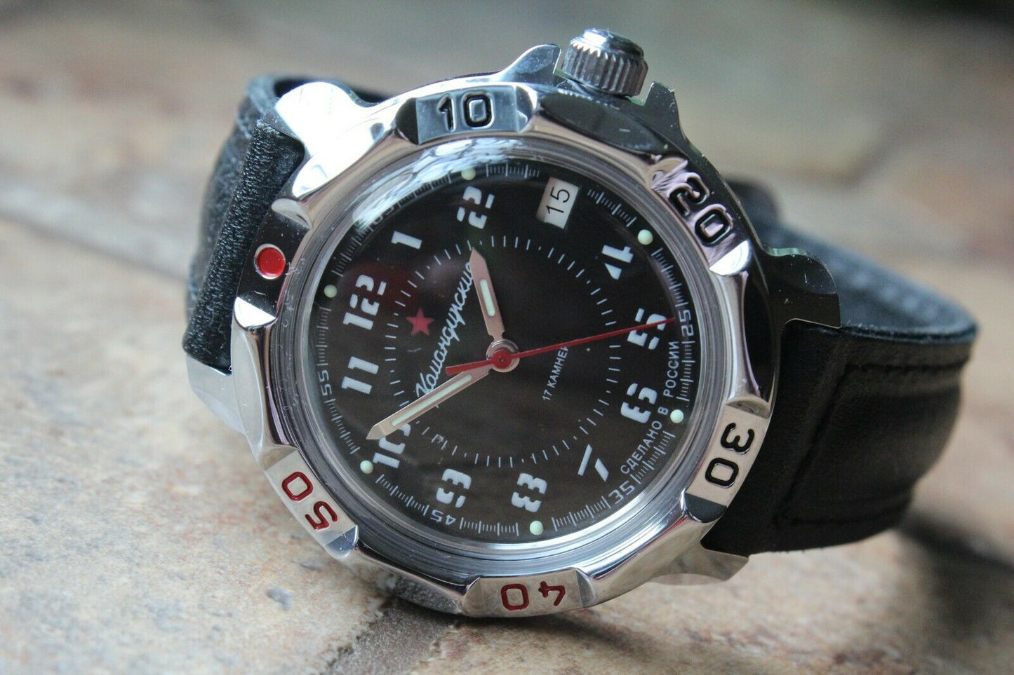 Vostok Komandirsky Russian Mechanical Military Wrist Watch Red Star 811186