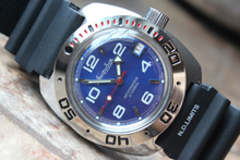 Load image into Gallery viewer, Russian Mechanical Automatic Wrist Watch VOSTOK AMPHIBIAN DIVER 710432L
