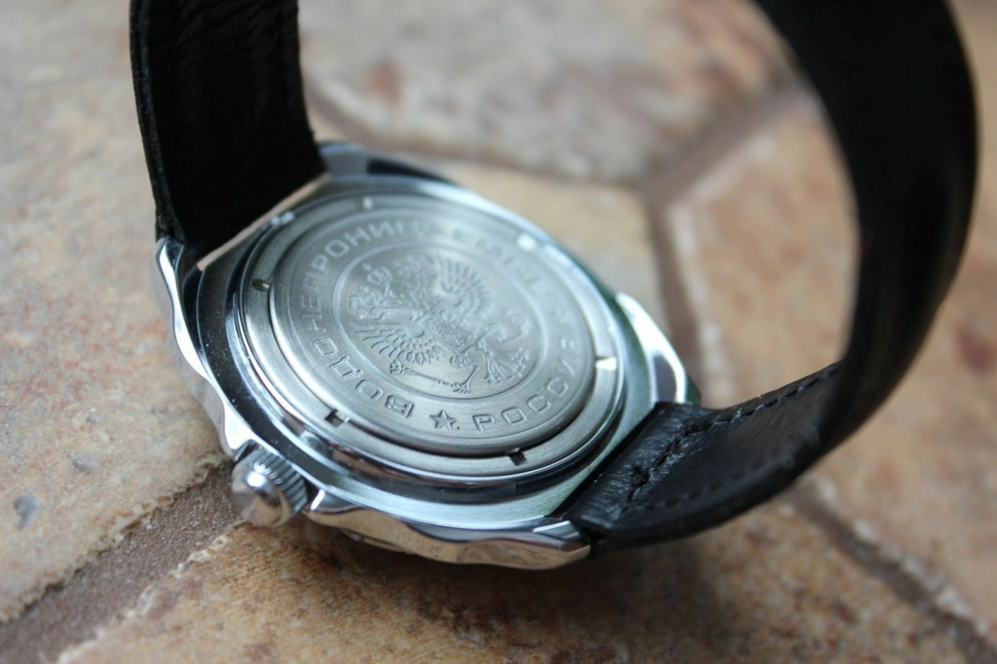 Vostok Komandirsky Russian Military Wrist Watch # 211139 NEW