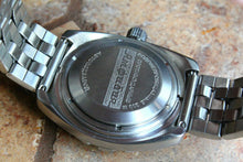 Load image into Gallery viewer, Russian Mechanical Automatic Wrist Watch VOSTOK AMPHIBIAN DIVER Custom 090375
