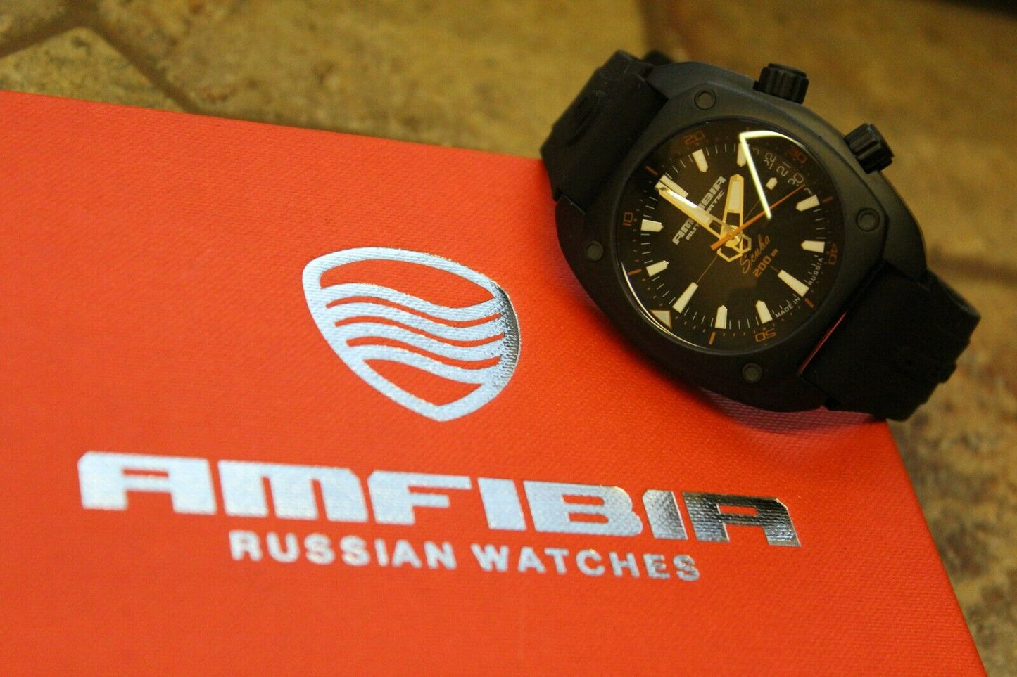 Vostok Amphibian Scuba Russian Mechabical Automatic wrist watch 076800