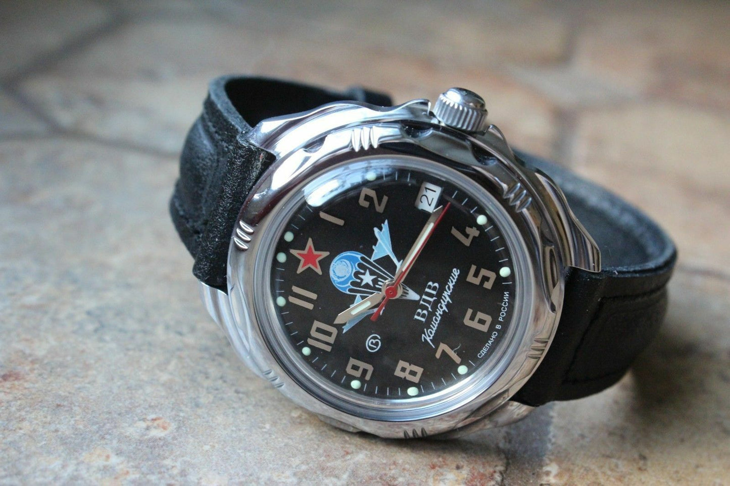 Vostok Komandirsky Russian Military Wrist Watch # 211288 NEW