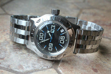 Load image into Gallery viewer, Russian Mechanical Automatic Wrist Watch VOSTOK AMPHIBIAN DIVER 100844
