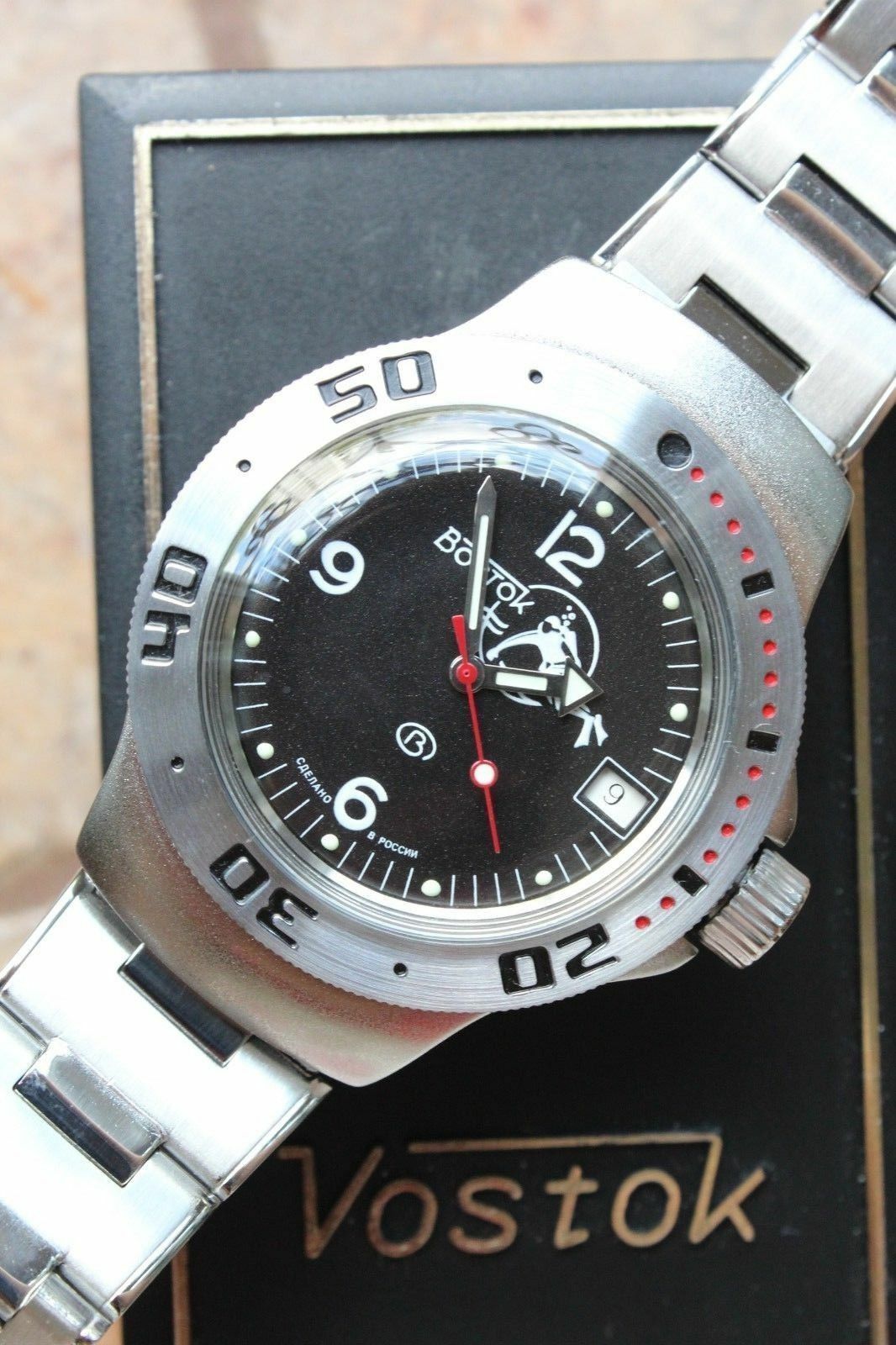 Vostok Amphibian Russian diver wrist watch 060634
