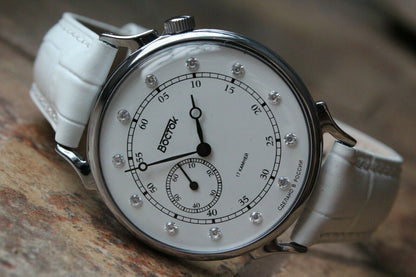 Vostok Women's Russian Mechanical Hand Winding Wrist watch 581593