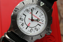 Load image into Gallery viewer, Russian Mechanical Automatic Wrist Watch VOSTOK Komandirsky K-35 350624
