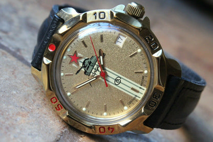 Vostok Komandirsky 819072 Russian Mechanical Military Wrist Watch Tank