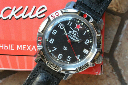 Vostok Komandirskie Mechanical Military Russian wrist watch Tank 811306