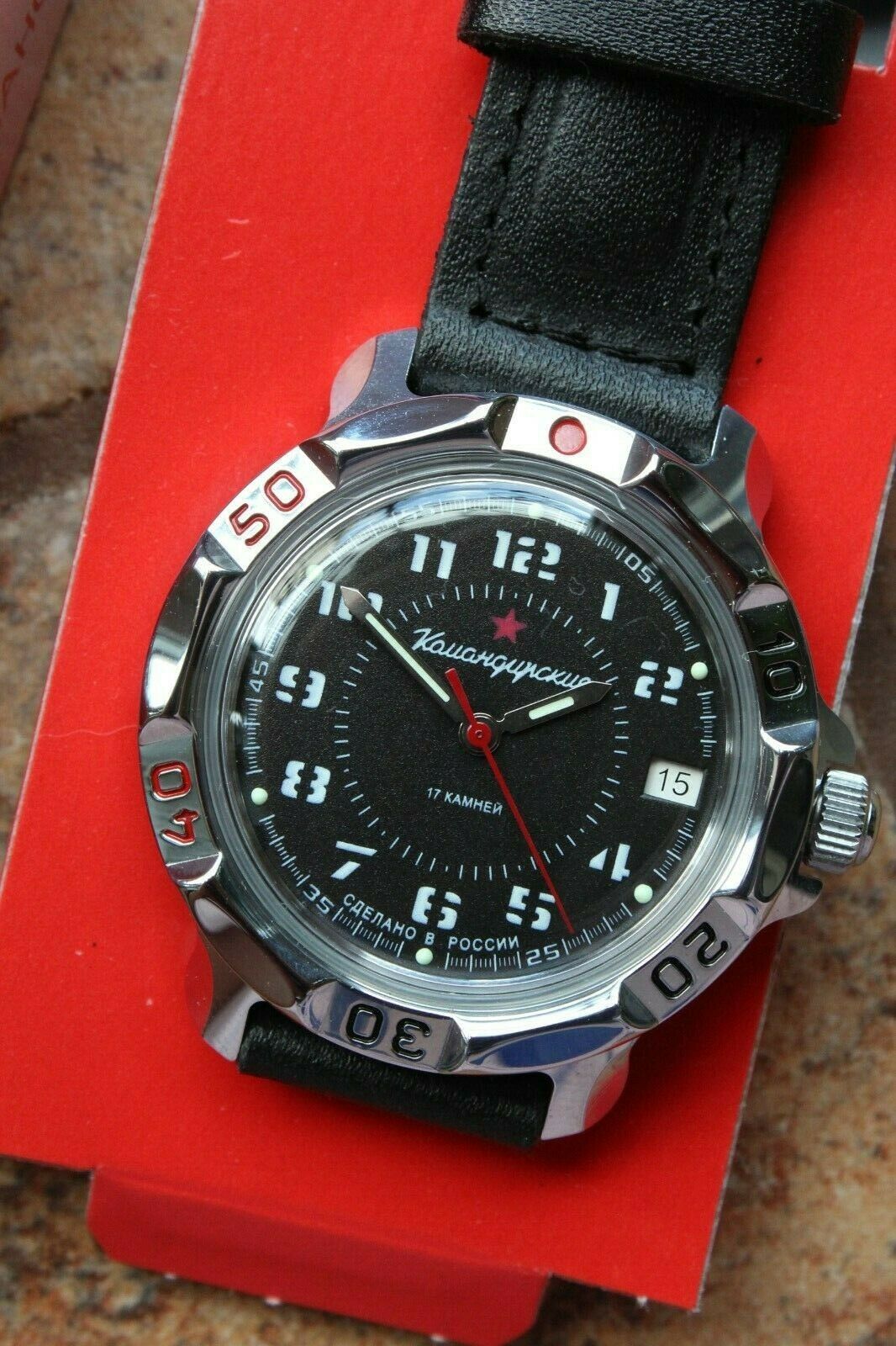 Vostok Komandirsky Russian Mechanical Military Wrist Watch Red Star 811186